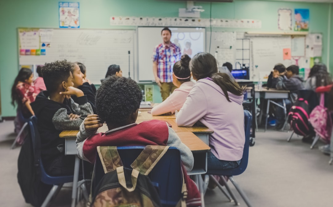 Salaris leerkracht basisonderwijs